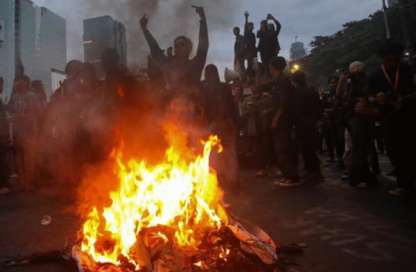 Screenshot 2025-08-24 213931 Seruan Demo 25 Agustus 2025: Isu Menguat, Penanggung Jawab Masih Misterius